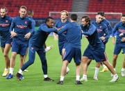 阿莱格里执教塞维利亚备战新赛季的简单介绍